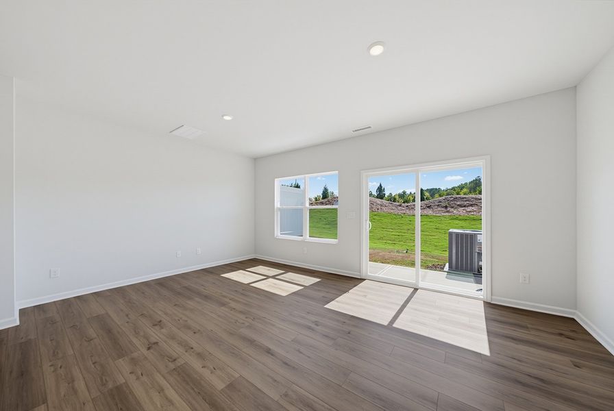 Spacious, unfurnished interior of a new home in Sweetbrier, Durham (Image 20).