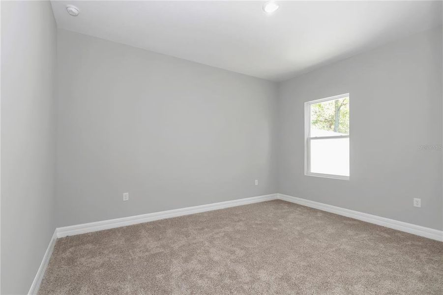 Spacious, unfurnished interior of a new home in , Summerfield (Image 46).