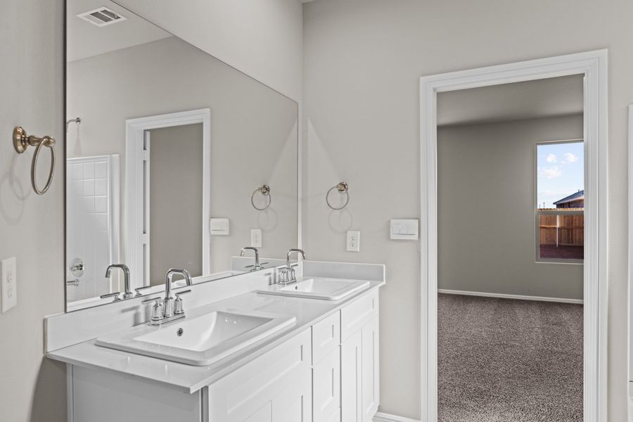 Representative furnished interior of a home built from the Gulfport by D.R. Horton in Yukon Ridge, Odessa (Image 11). Representative furnished interior of a home built from the Gulfport by D.R. Horton in Yukon Ridge, Odessa (Image 11).