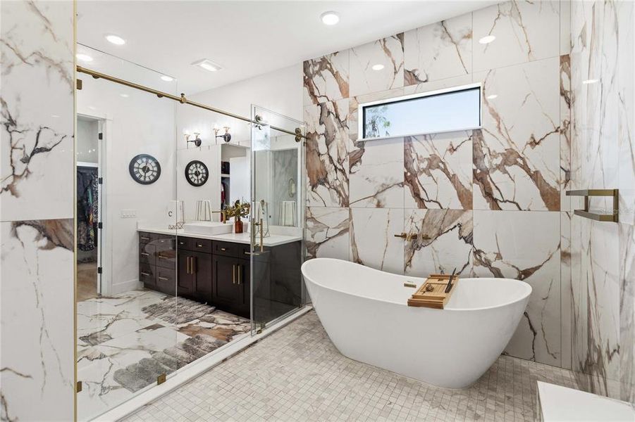 Furnished interior view inside a new home in , Groveland (Image 41).
