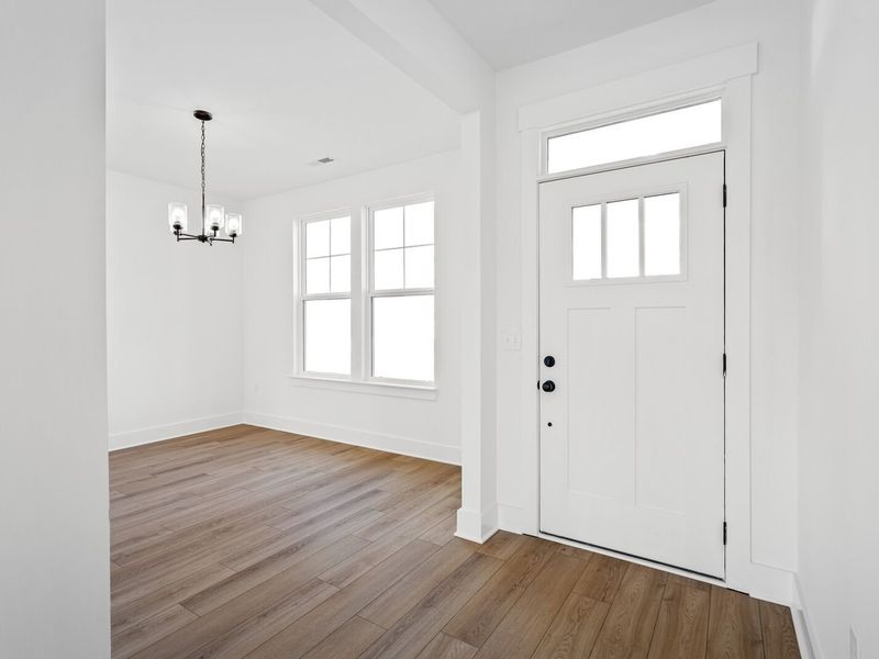 Spacious, unfurnished interior of a new home in Woods Crossing, Gallatin (Image 19).
