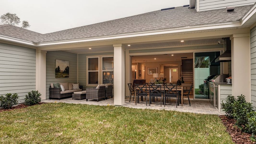 Representative exterior details of a home built from the Armona by Taylor Morrison in Headwaters at Lofton Creek, Yulee (Image 25).