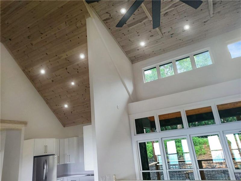 Spacious, unfurnished interior of a new home in , Jasper (Image 25).