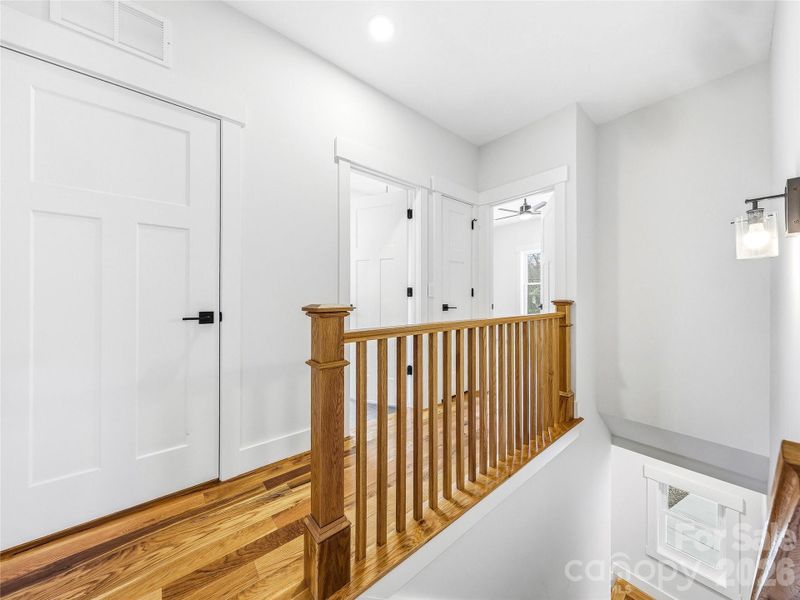 Spacious, unfurnished interior of a new home in , Asheville (Image 35).