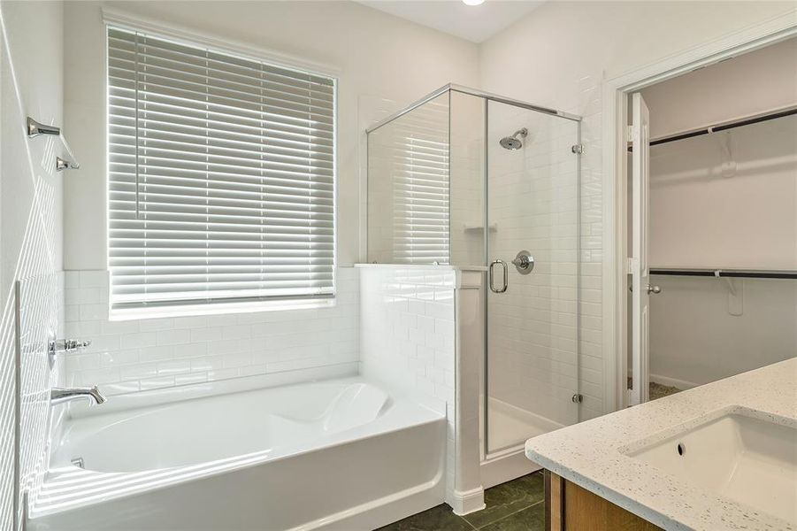 Furnished interior view inside a new home in La Terra, Celina (Image 15).