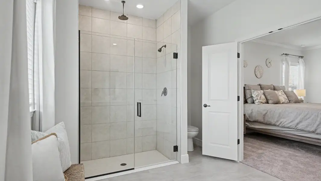 Representative furnished interior of a home built from the Drexel by Maronda Homes in Coastal Communities, Edgewater (Image 24).