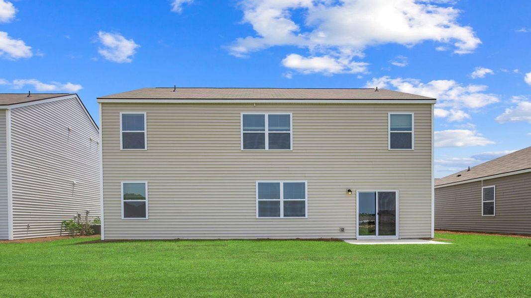 Exterior details and patio area of a home in Stockyard, Statesboro (Image 2).