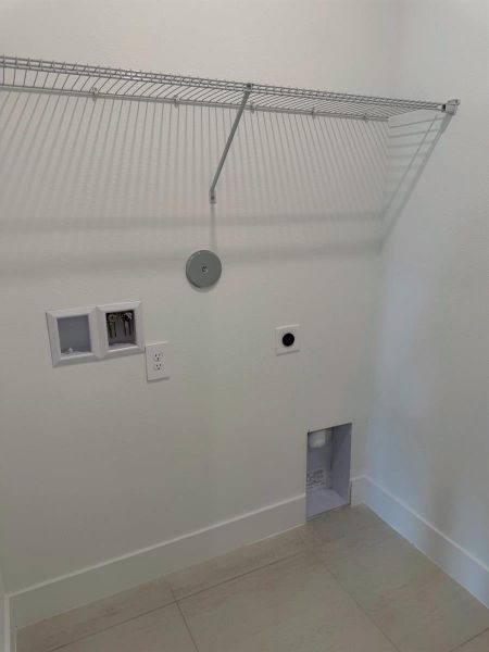 Lot 8 laundry room Lot 8 laundry room