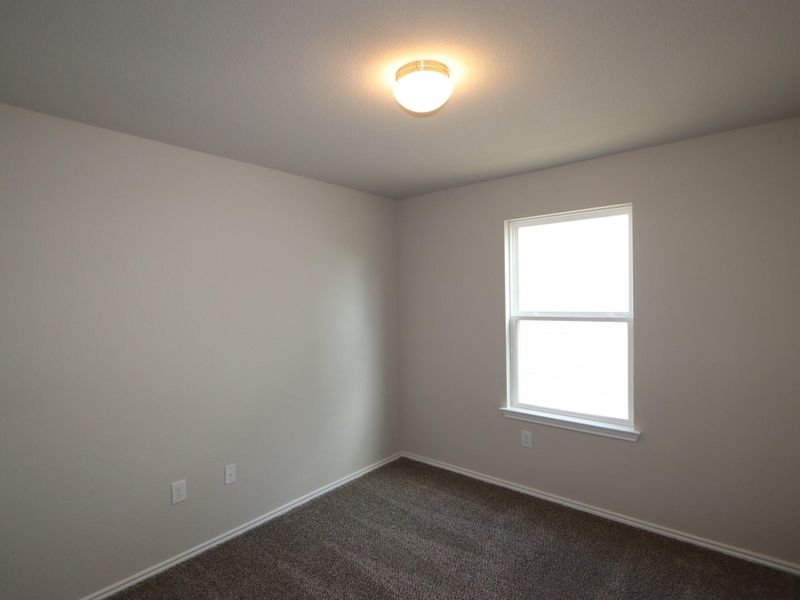 Spacious, unfurnished interior of a new home in Cascades at Onion Creek, Austin (Image 11).