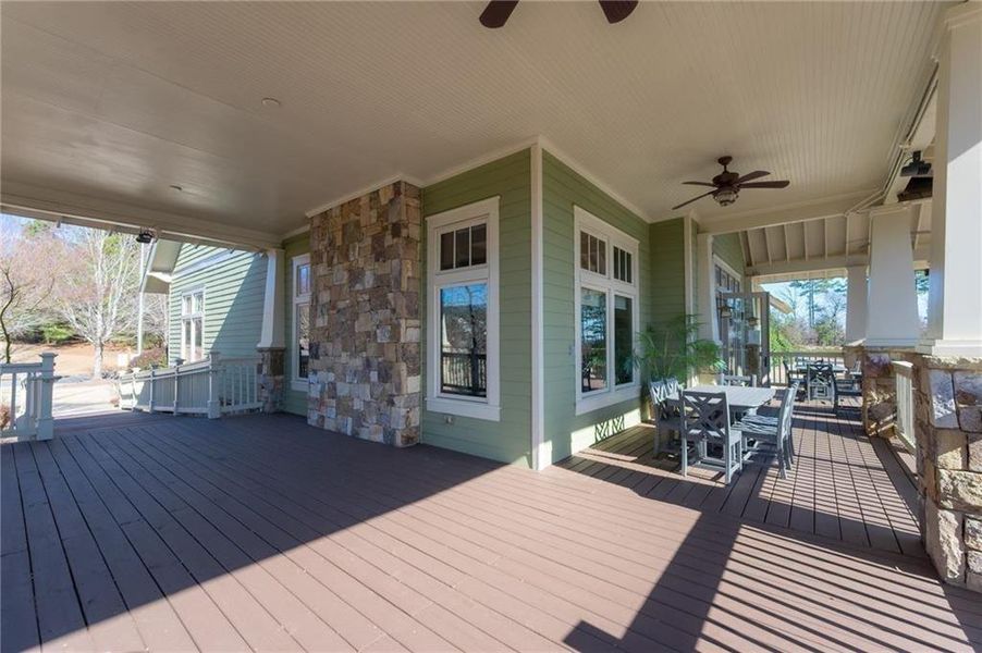 Image 30 of a home in Horizon at Laurel Canyon.
