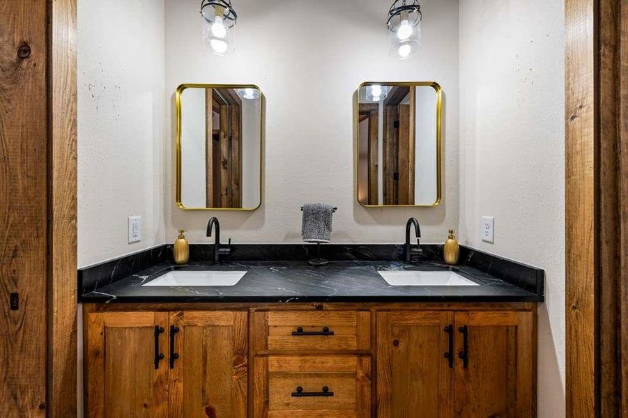 Furnished interior view inside a new home in , McCaysville (Image 48).