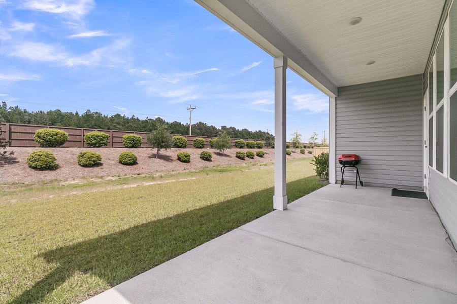 Image 44 of a home in The Groves of Berkeley.