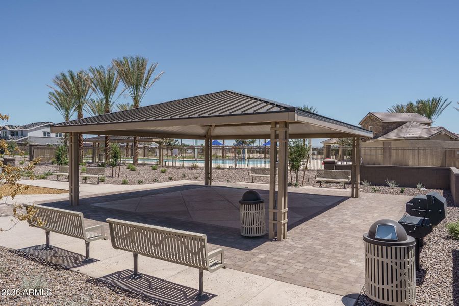 12-BBQ Ramada 12-BBQ Ramada