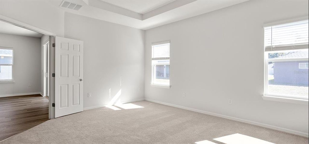 Spacious, unfurnished interior of a new home in Copperleaf, Ocala (Image 15).