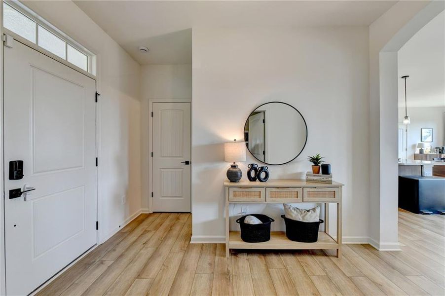 Furnished interior view inside a new home in Sweetbay Farm, Lawrenceville (Image 37).