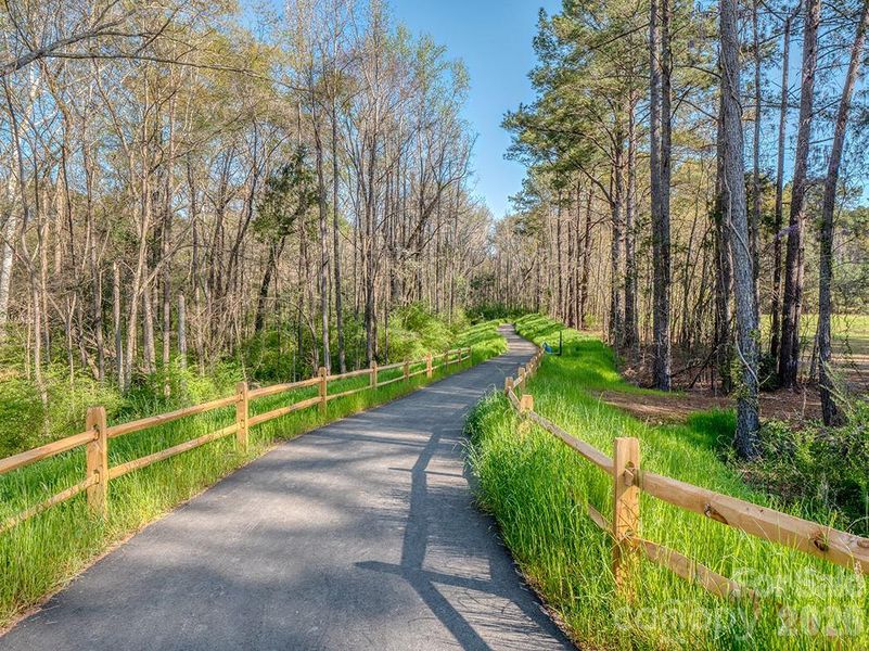 Natural landscape and outdoor views near in Lancaster (Image 34). Natural landscape and outdoor views near in Lancaster (Image 34).