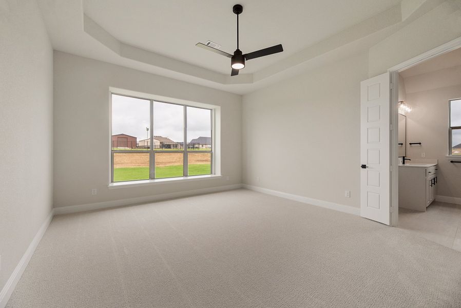 Spacious, unfurnished interior of a new home in Paloma Ranch, New Fairview (Image 16).