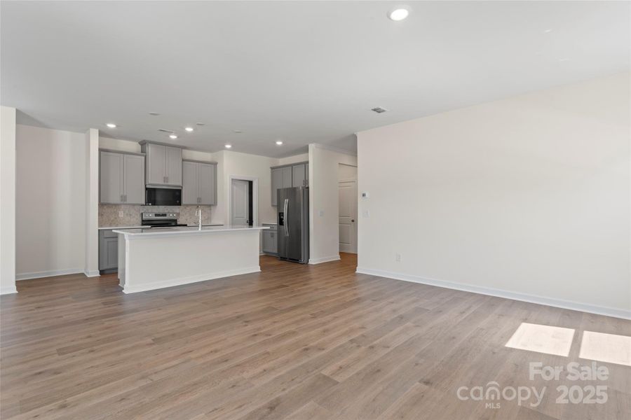 Spacious, unfurnished interior of a new home in Oxford Station, Salisbury (Image 27). Spacious, unfurnished interior of a new home in Oxford Station, Salisbury (Image 27).