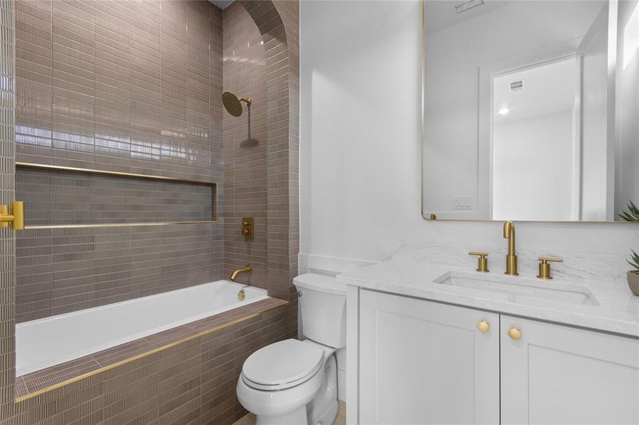 Furnished interior view inside a new home in , Cresson (Image 29).