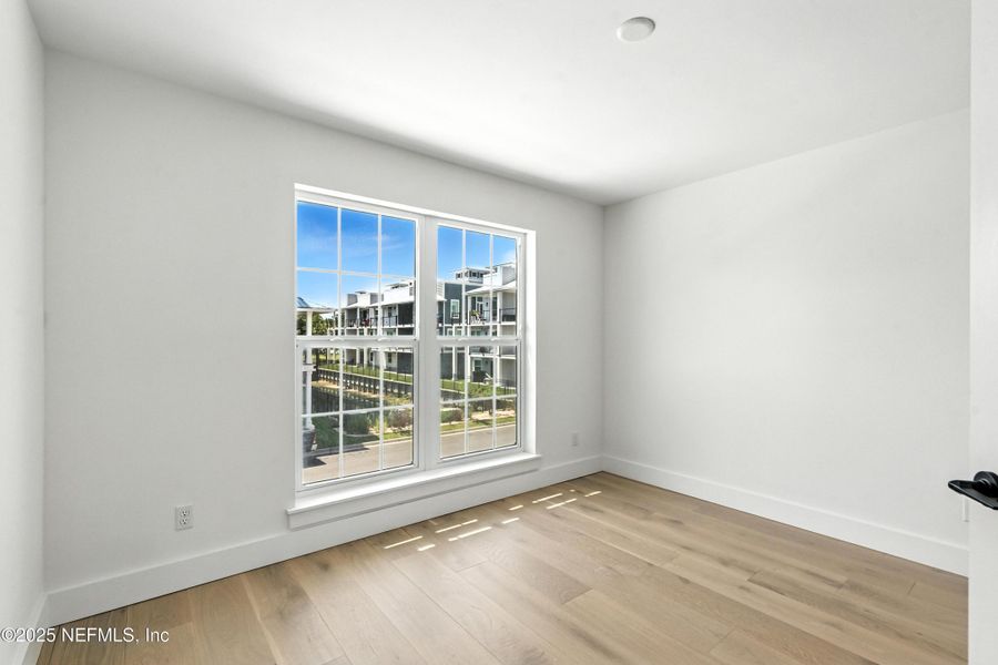 Spacious, unfurnished interior of a new home in , St. Augustine (Image 32).