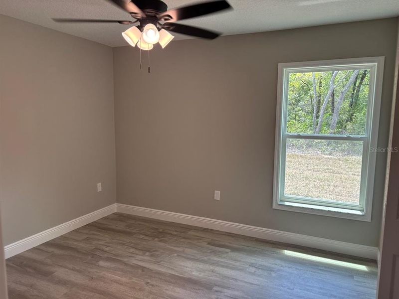 Spacious, unfurnished interior of a new home in , Dunnellon (Image 13).