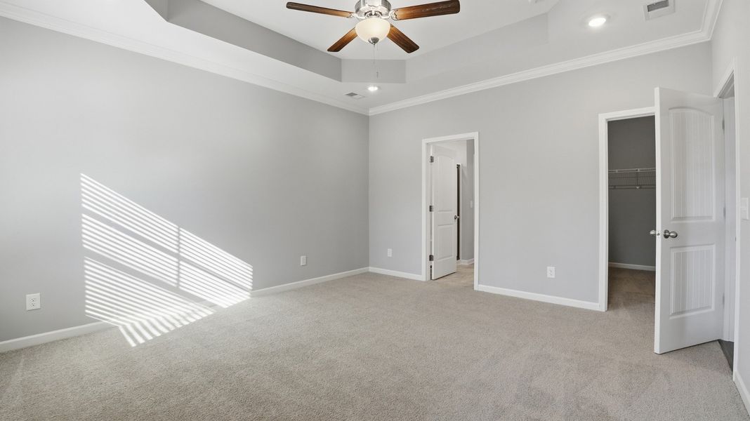 Spacious, unfurnished interior of a new home in Sagewood, Tullahoma (Image 18).