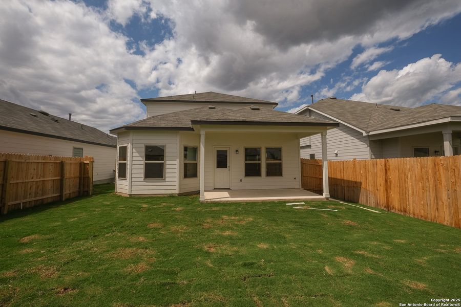 Exterior details and patio area of a home in Winding Brook, San Antonio (Image 2). Exterior details and patio area of a home in Winding Brook, San Antonio (Image 2).