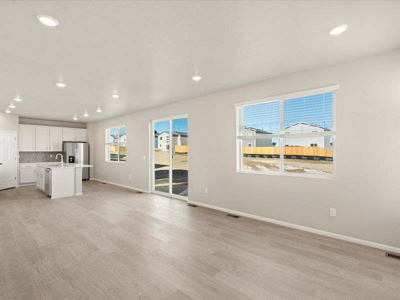 Spacious, unfurnished interior of a new home in Poudre Heights: The Lakes Collection, Windsor (Image 11).