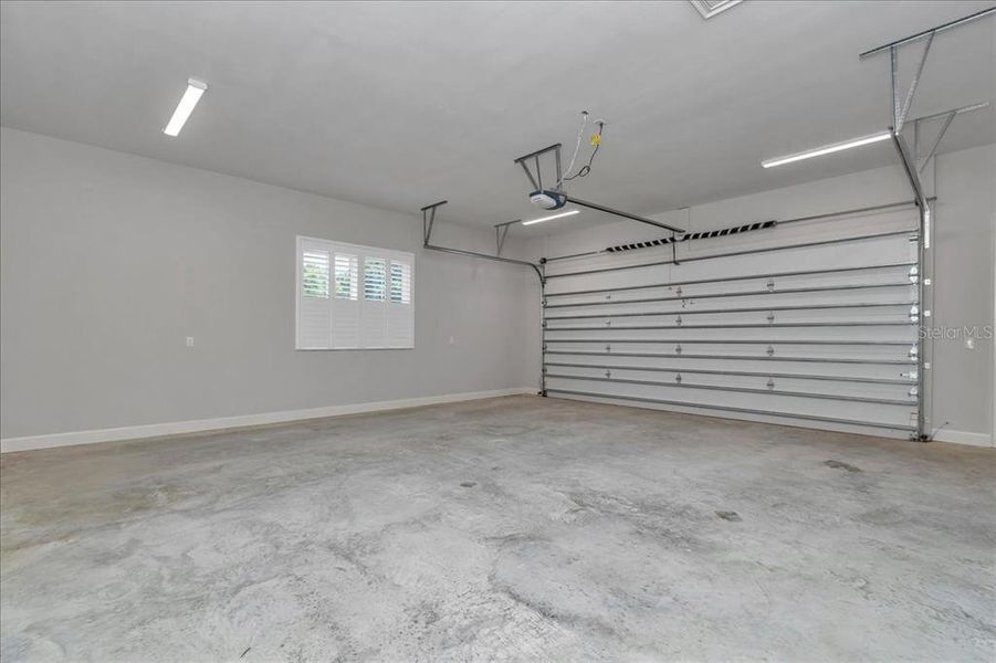 Spacious, unfurnished interior of a new home in , Citra (Image 62).
