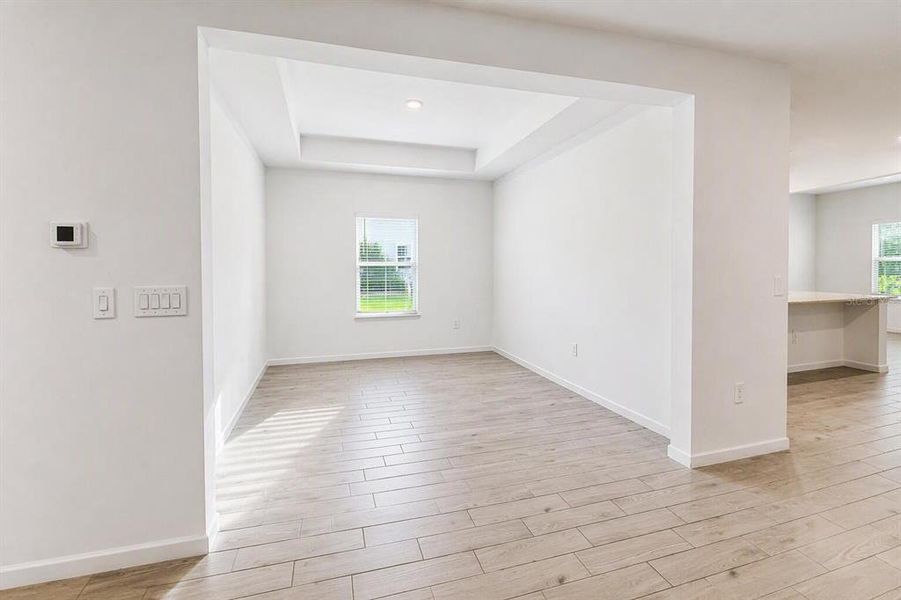 Spacious, unfurnished interior of a new home in Grand Park North, Dunnellon (Image 21).