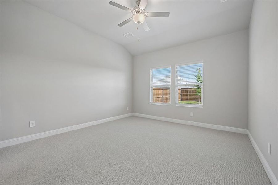 Spacious, unfurnished interior of a new home in Lakehaven - Signature Series, Farmersville (Image 29).