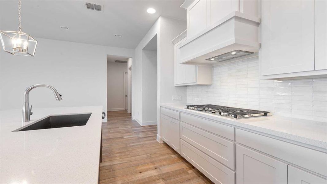 Furnished interior view inside a new home in Talon Hills 60'/70', Fort Worth (Image 13).