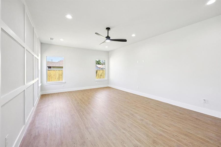 Spacious, unfurnished interior of a new home in , Dallas (Image 38).