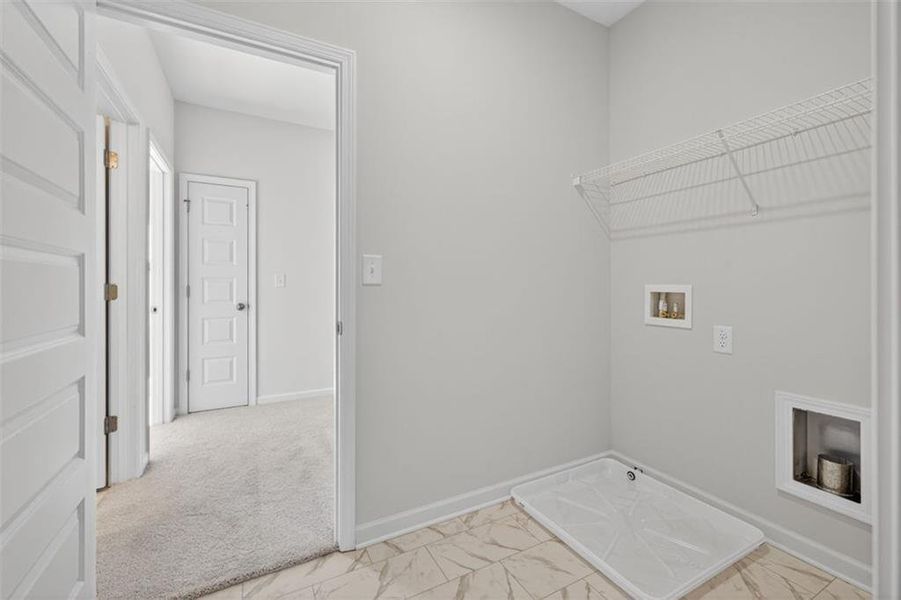 Spacious, unfurnished interior of a new home in Allen Manor, Hoschton (Image 44).