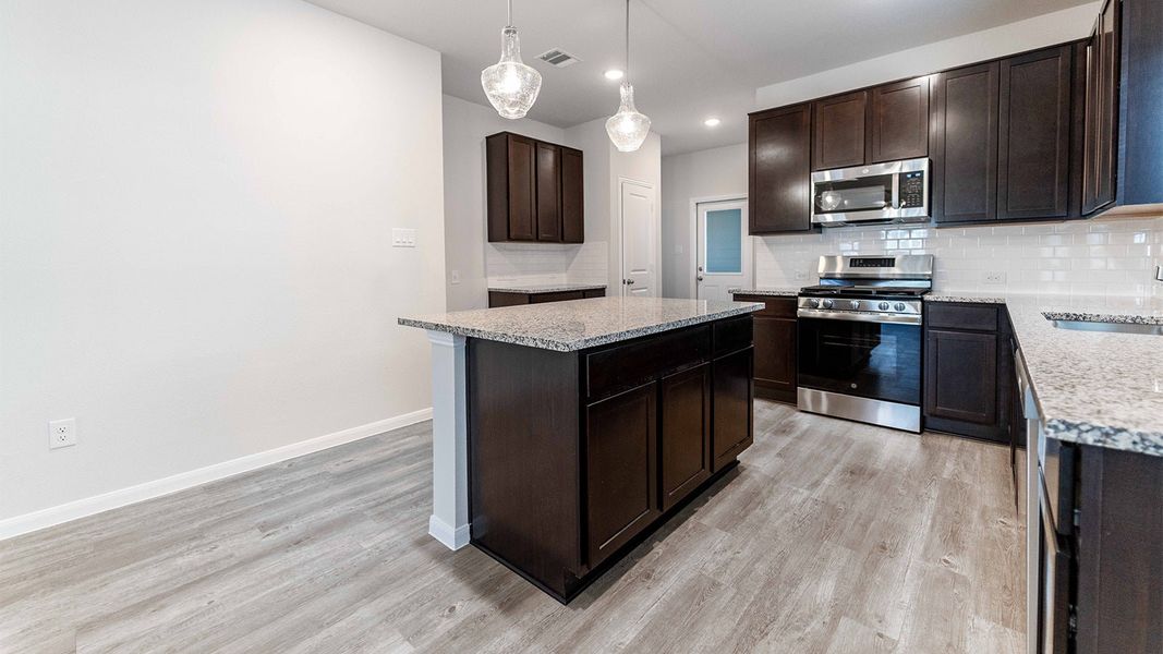 Furnished interior view inside a new home in Paramount, Kyle (Image 4).