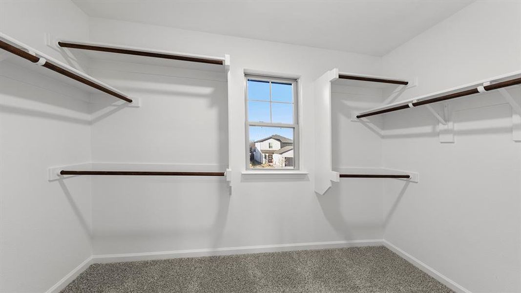 23_24. 2917 Kimberwick - Closet