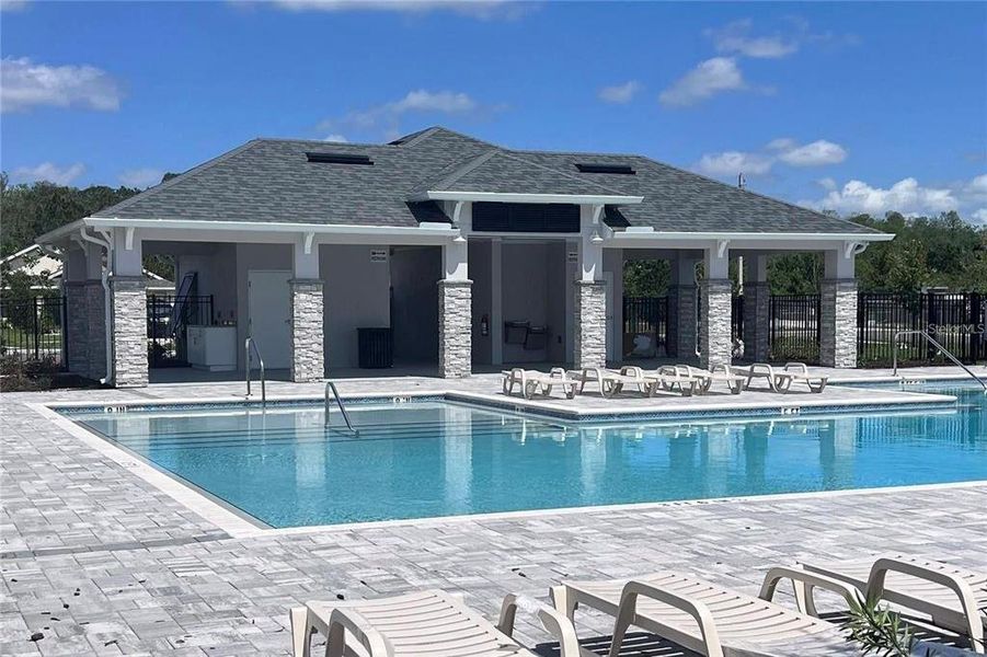 Community amenities in , St. Cloud (Image 24).