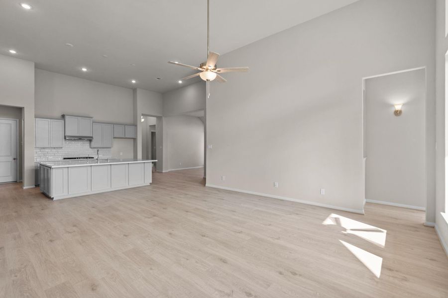 Spacious, unfurnished interior of a new home in Pomona, Manvel (Image 23).