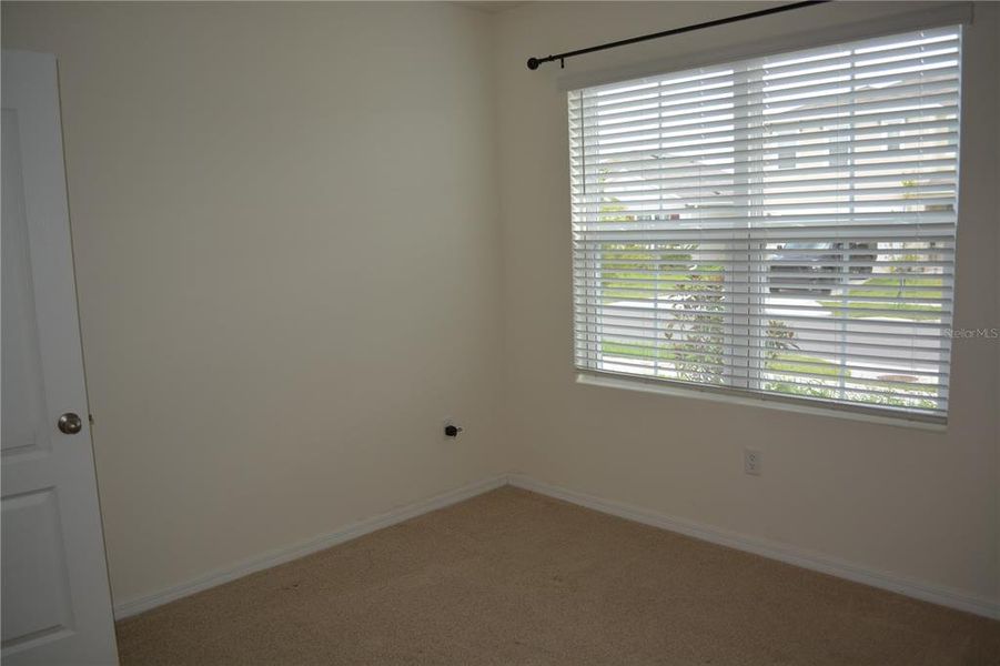 Spacious, unfurnished interior of a new home in , Lakeland (Image 9).