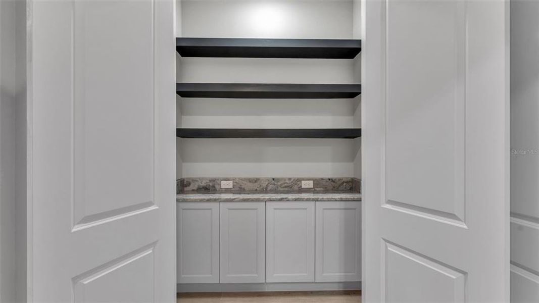 Close-up of interior finishes inside a home in , Lakeland (Image 20). Close-up of interior finishes inside a home in , Lakeland (Image 20).