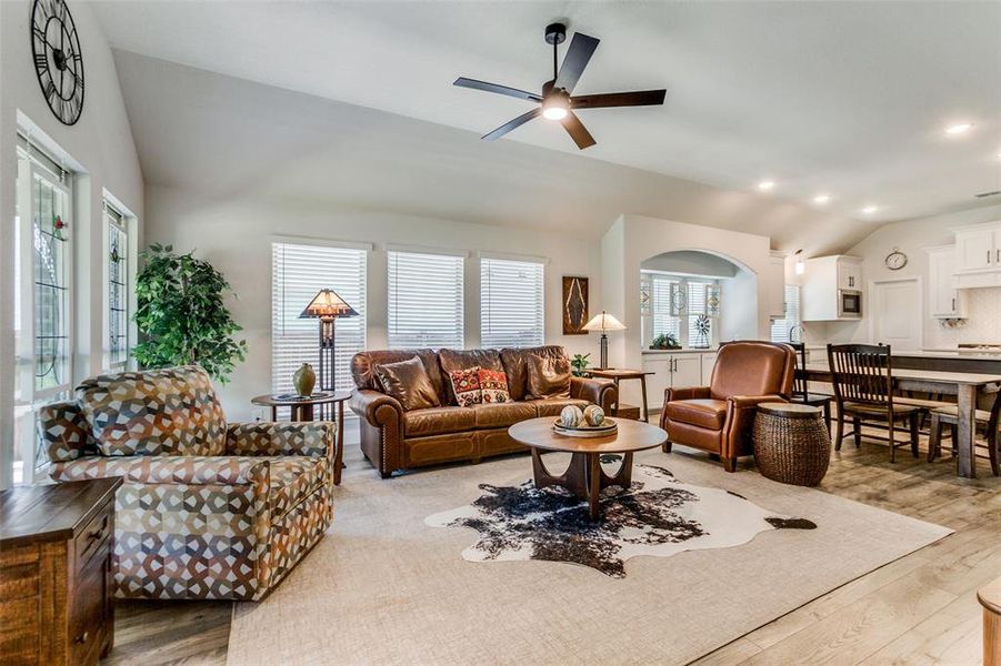 Furnished interior view inside a new home in Emerald Vista, Wylie (Image 13).