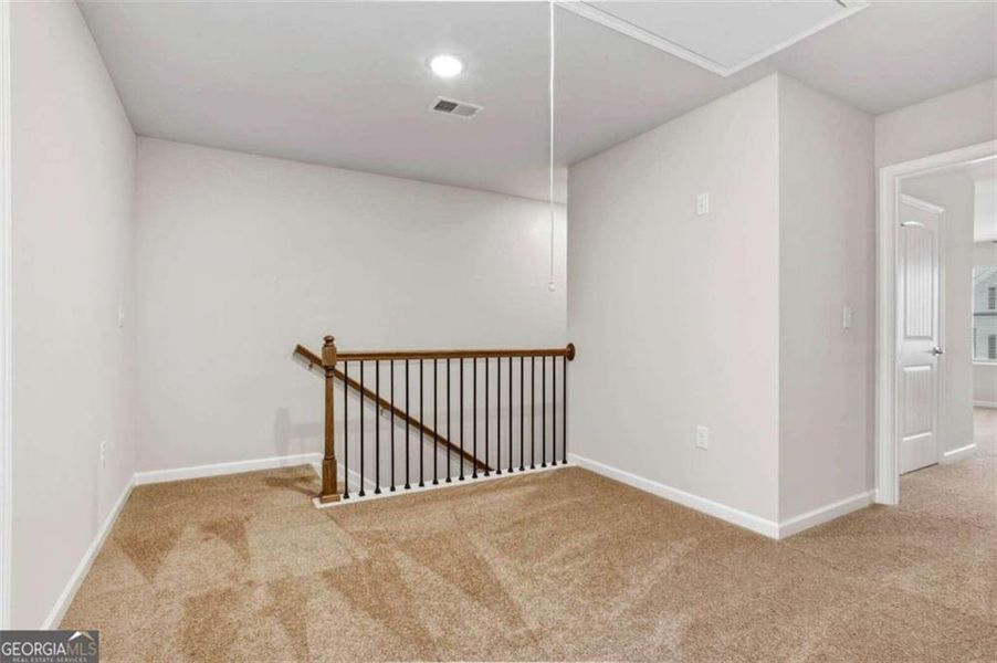 Spacious, unfurnished interior of a new home in Parkway James, Snellville (Image 14).