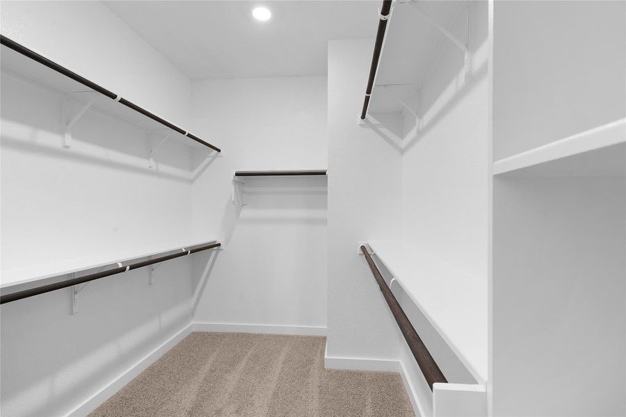 **PHOTO REPRESENTATIVE OF FLOORPLAN ONLY** **PHOTO REPRESENTATIVE OF FLOORPLAN ONLY**