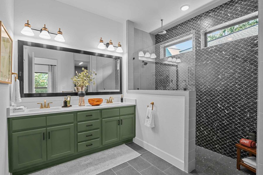 The Athens - Owner's Bath The Athens - Owner's Bath