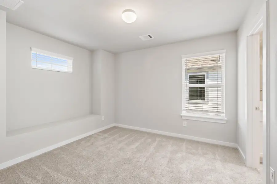 Spacious, unfurnished interior of a new home in Morton Creek Ranch, Katy (Image 9). Spacious, unfurnished interior of a new home in Morton Creek Ranch, Katy (Image 9).