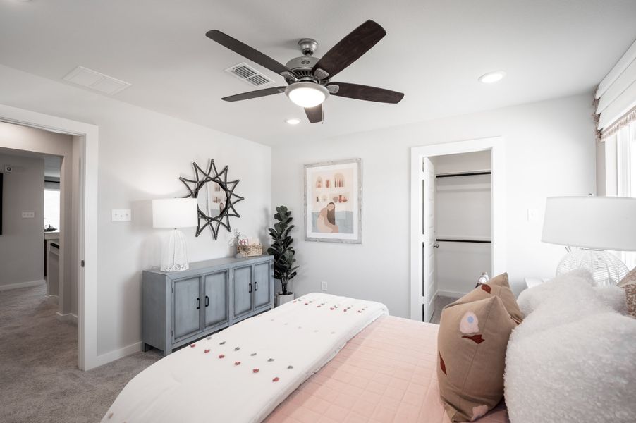 Representative furnished interior of a home built from the Yellowstar by Tri Pointe Homes in Mason Woods, Cypress (Image 8).