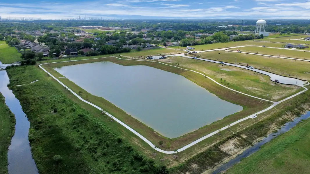Site preparation for new homesites in Sunrise Cove, Texas City (Image 6).