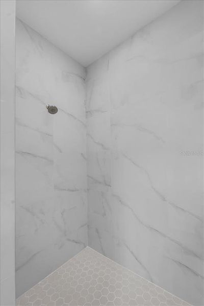 Spacious, unfurnished interior of a new home in , Lehigh Acres (Image 34).