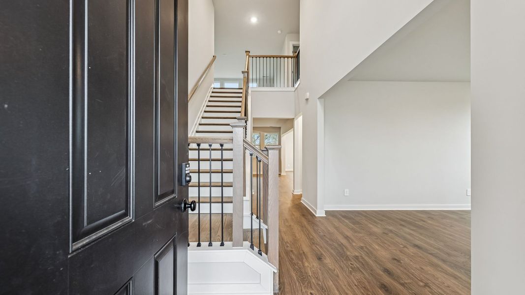 Representative unfurnished interior of a home built from the Stonebrook II by D.R. Horton in Harvest Point, Spring Hill (Image 24). Representative unfurnished interior of a home built from the Stonebrook II by D.R. Horton in Harvest Point, Spring Hill (Image 24).