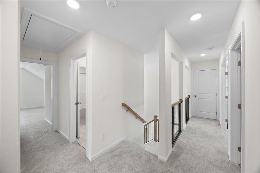 Spacious, unfurnished interior of a new home in Windsor, North Augusta (Image 26).